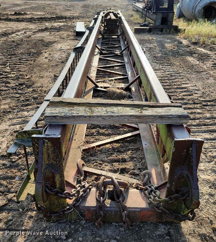 image for item EA2531 McKlernan DE30B diesel hammer