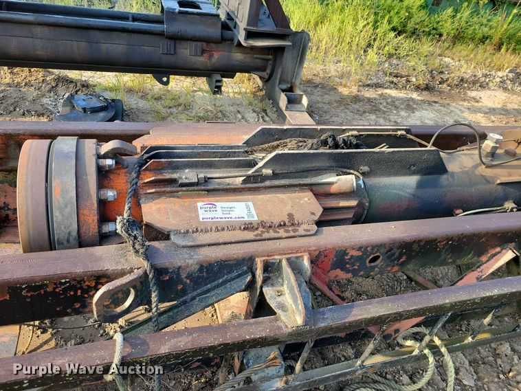 image for item EA2531 McKlernan DE30B diesel hammer