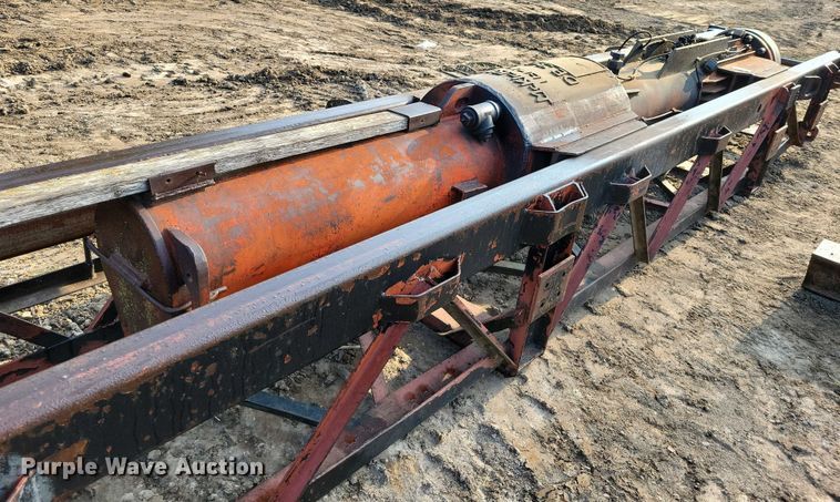 image for item EA2531 McKlernan DE30B diesel hammer