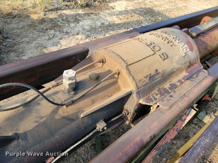 image for item EA2531 McKlernan DE30B diesel hammer