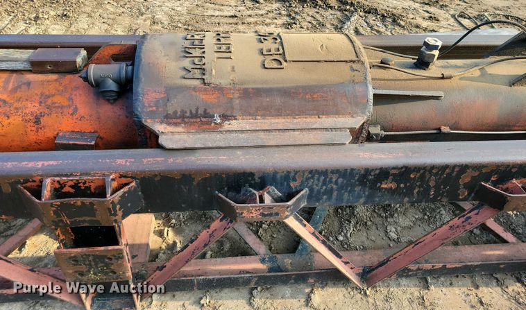 image for item EA2531 McKlernan DE30B diesel hammer