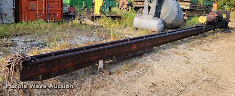 image for item EA2532 Delmag D22 diesel hammer