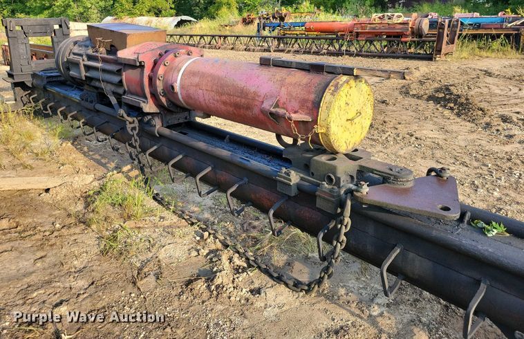 image for item EA2532 Delmag D22 diesel hammer