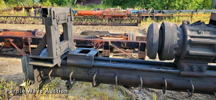 image for item EA2532 Delmag D22 diesel hammer