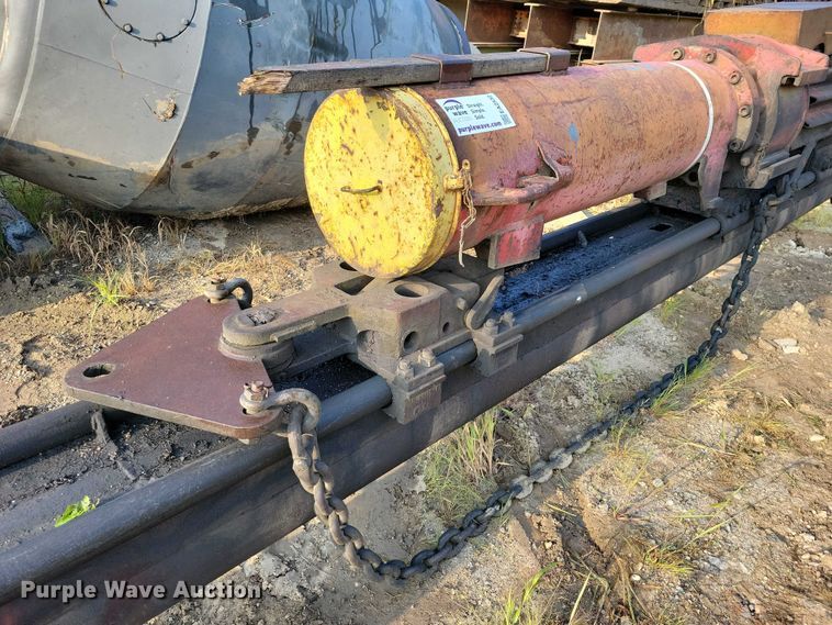 image for item EA2532 Delmag D22 diesel hammer