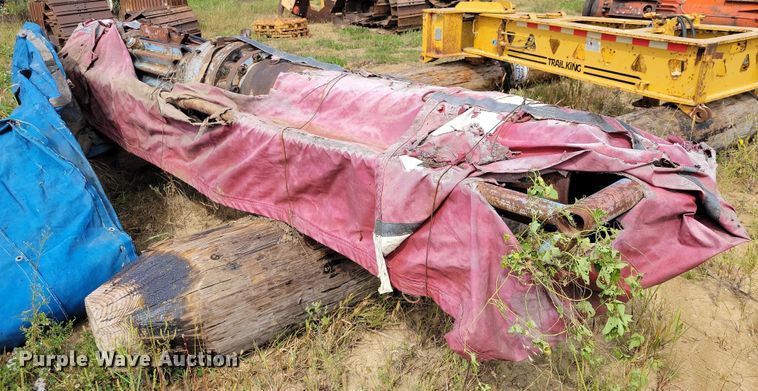 image for item EA2538 Delmag D12 diesel hammer