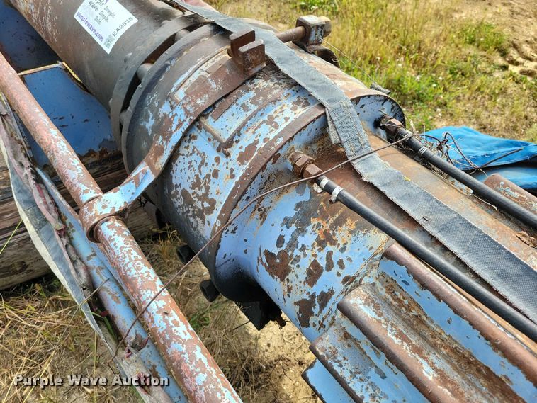 image for item EA2538 Delmag D12 diesel hammer