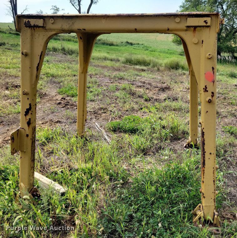 image for item EA2539 Caterpillar ROPS