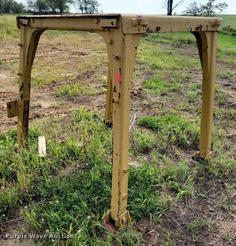 image for item EA2539 Caterpillar ROPS