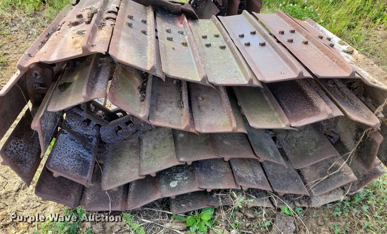 image for item EA2540 Dozer tracks