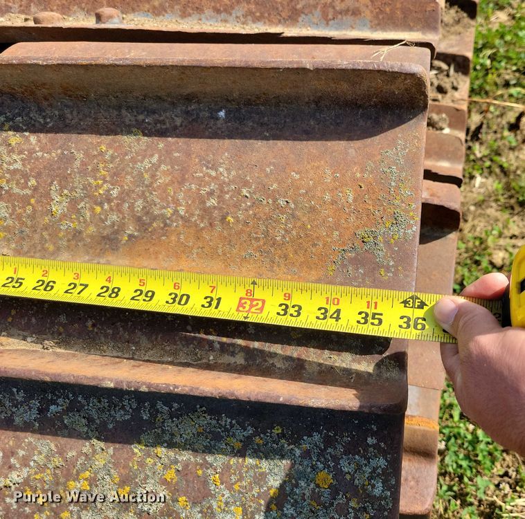 image for item EA2543 36