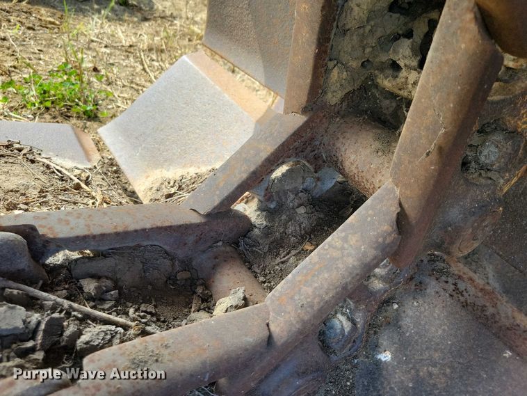 image for item EA2543 36