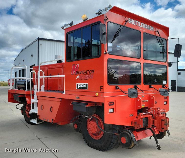 image for item EA2546 Shuttlewagon Navigator NVX6030 railcar mover