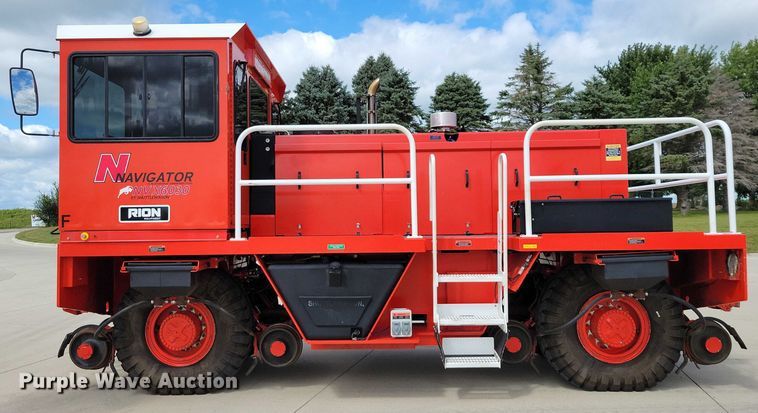 image for item EA2546 Shuttlewagon Navigator NVX6030 railcar mover