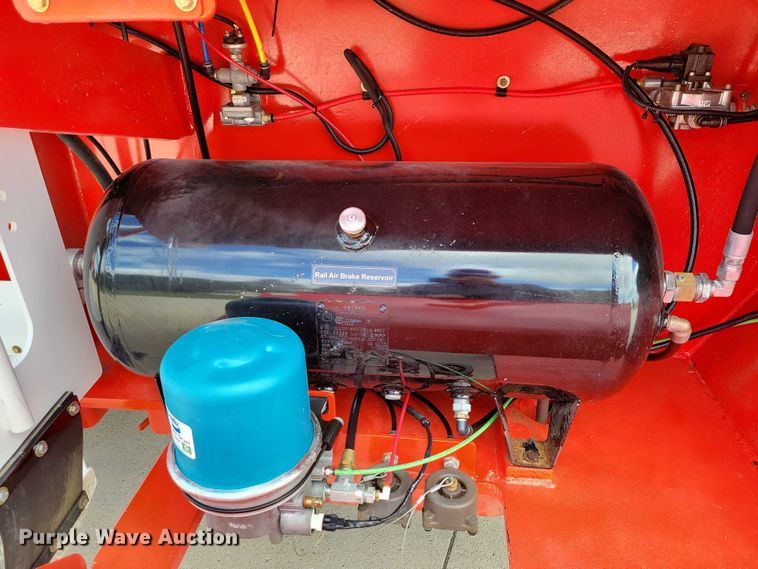 image for item EA2546 Shuttlewagon Navigator NVX6030 railcar mover