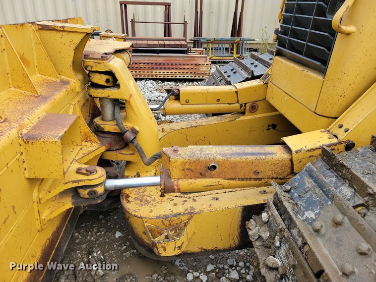 image for item EA2547 2010 Caterpillar D6N LGP dozer