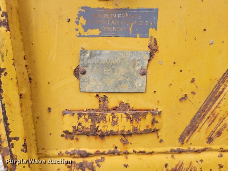 image for item EA2547 2010 Caterpillar D6N LGP dozer