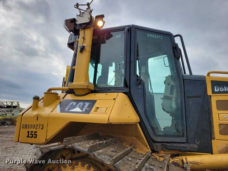 image for item EA2547 2010 Caterpillar D6N LGP dozer