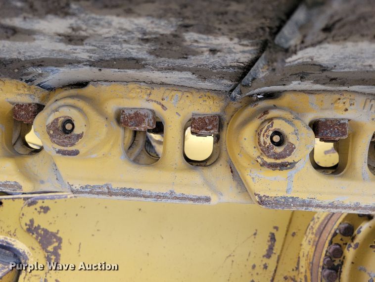 image for item EA2547 2010 Caterpillar D6N LGP dozer