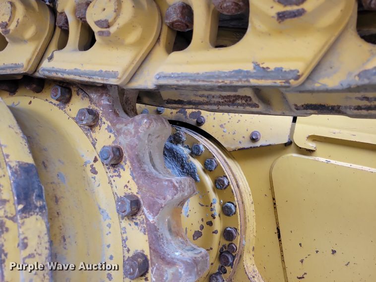 image for item EA2547 2010 Caterpillar D6N LGP dozer