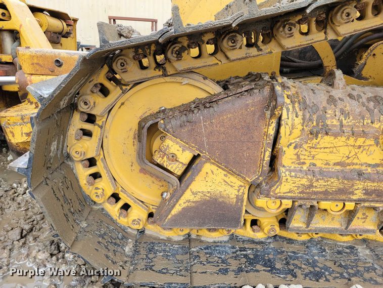 image for item EA2547 2010 Caterpillar D6N LGP dozer