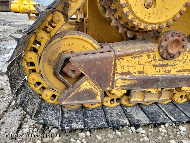 image for item EA2547 2010 Caterpillar D6N LGP dozer