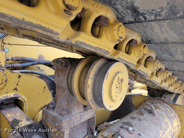 image for item EA2547 2010 Caterpillar D6N LGP dozer