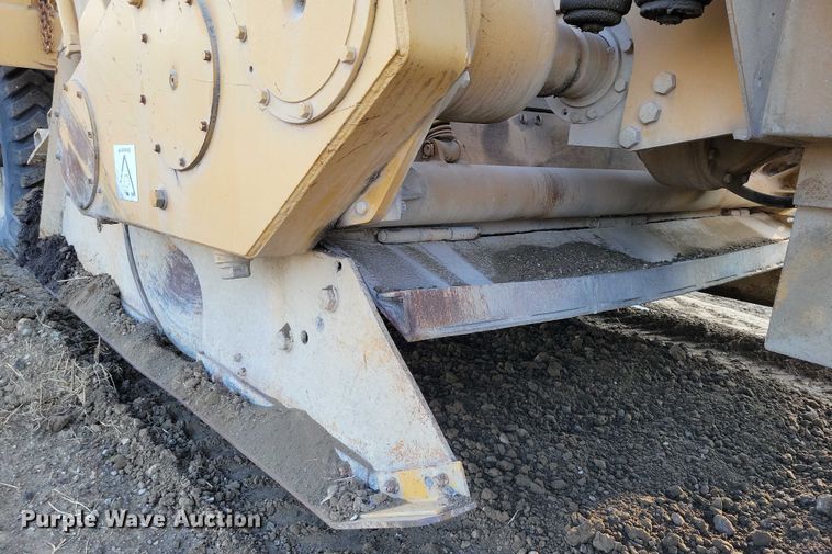 image for item EA2548 1992 Caterpillar RR-250 soil stabilizer