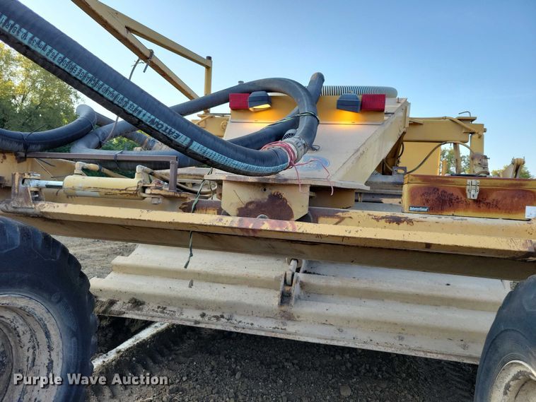 image for item EA2548 1992 Caterpillar RR-250 soil stabilizer