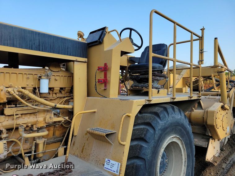 image for item EA2548 1992 Caterpillar RR-250 soil stabilizer