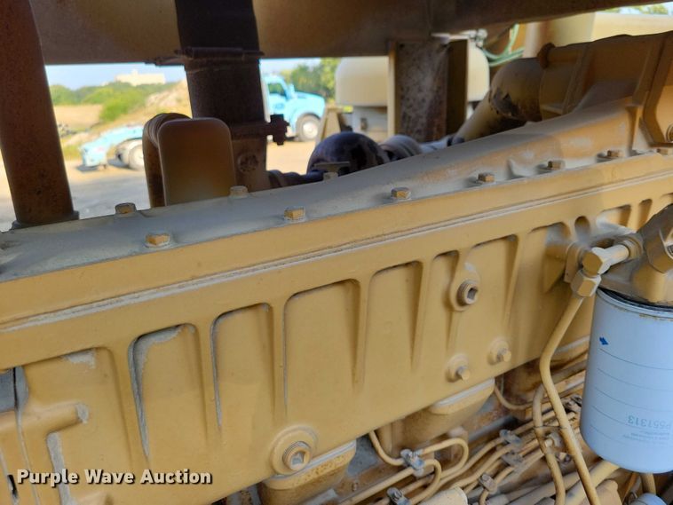 image for item EA2548 1992 Caterpillar RR-250 soil stabilizer