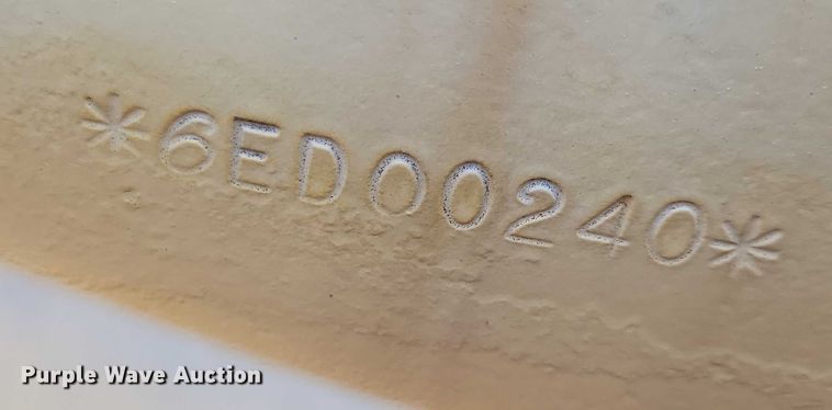 image for item EA2548 1992 Caterpillar RR-250 soil stabilizer