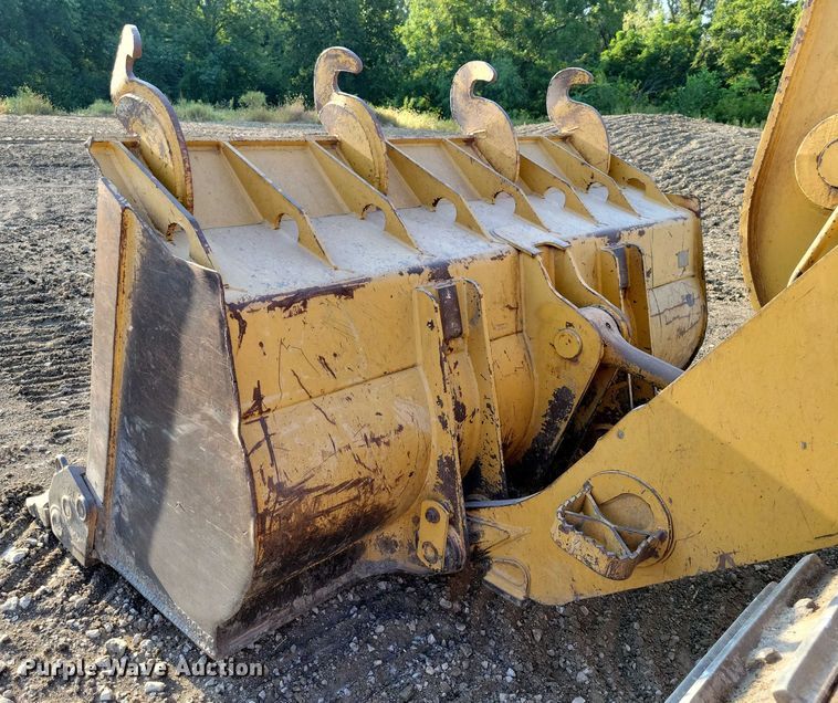 image for item EA2549 2005 Caterpillar 963C track loader