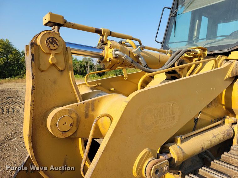 image for item EA2549 2005 Caterpillar 963C track loader