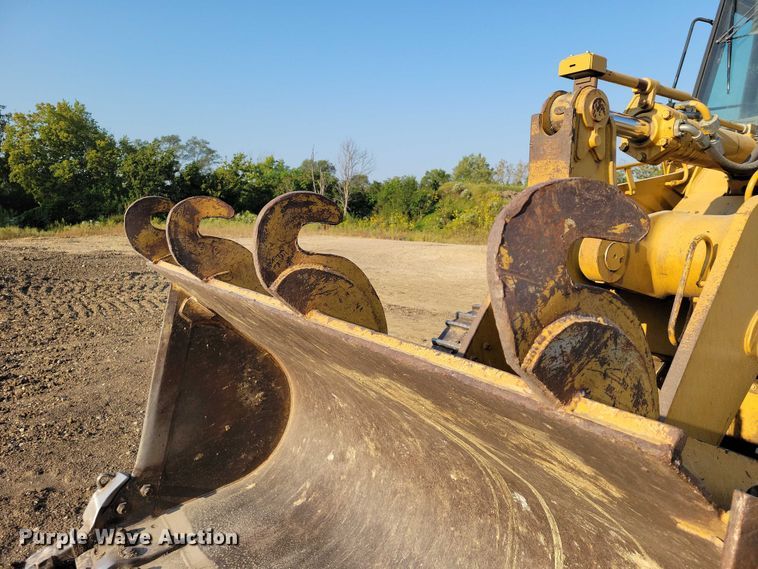 image for item EA2549 2005 Caterpillar 963C track loader