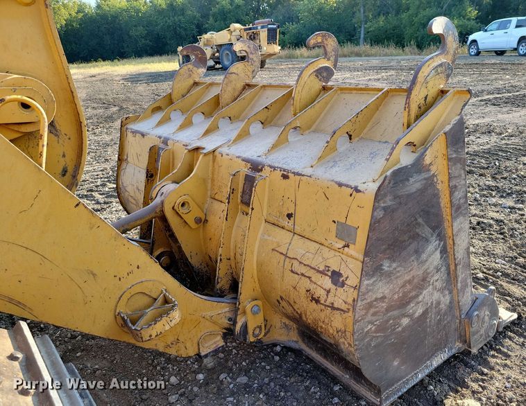 image for item EA2549 2005 Caterpillar 963C track loader