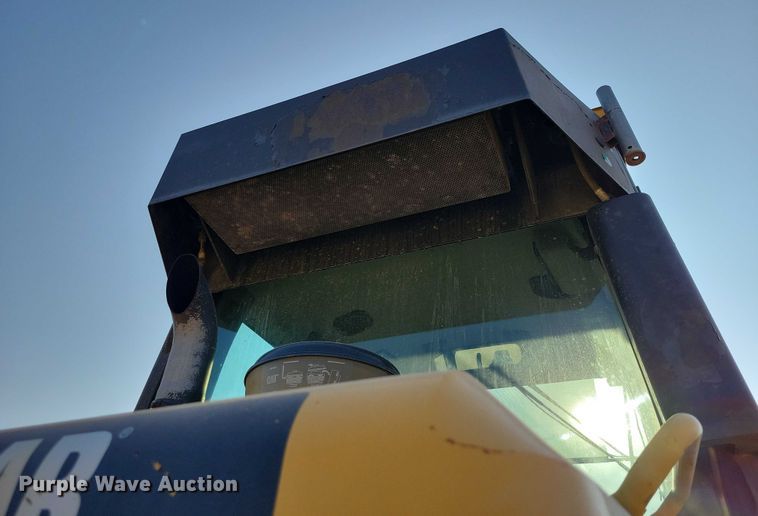 image for item EA2549 2005 Caterpillar 963C track loader