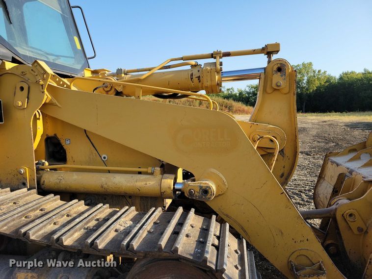 image for item EA2549 2005 Caterpillar 963C track loader