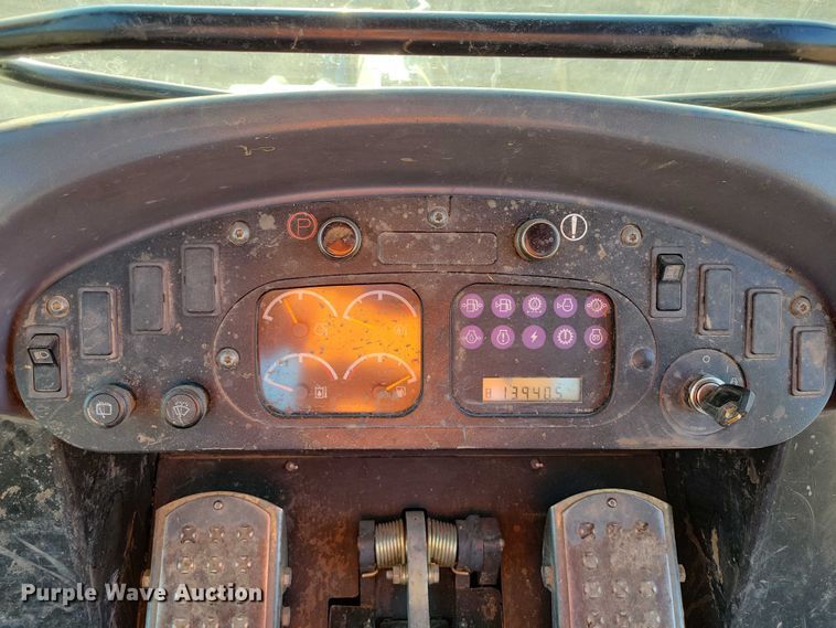 image for item EA2549 2005 Caterpillar 963C track loader