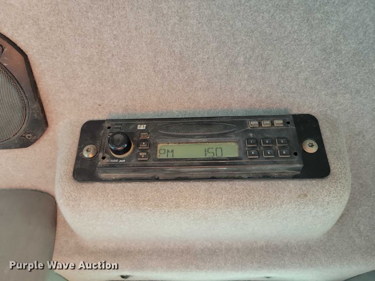 image for item EA2549 2005 Caterpillar 963C track loader