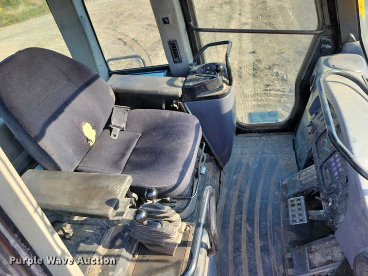 image for item EA2549 2005 Caterpillar 963C track loader