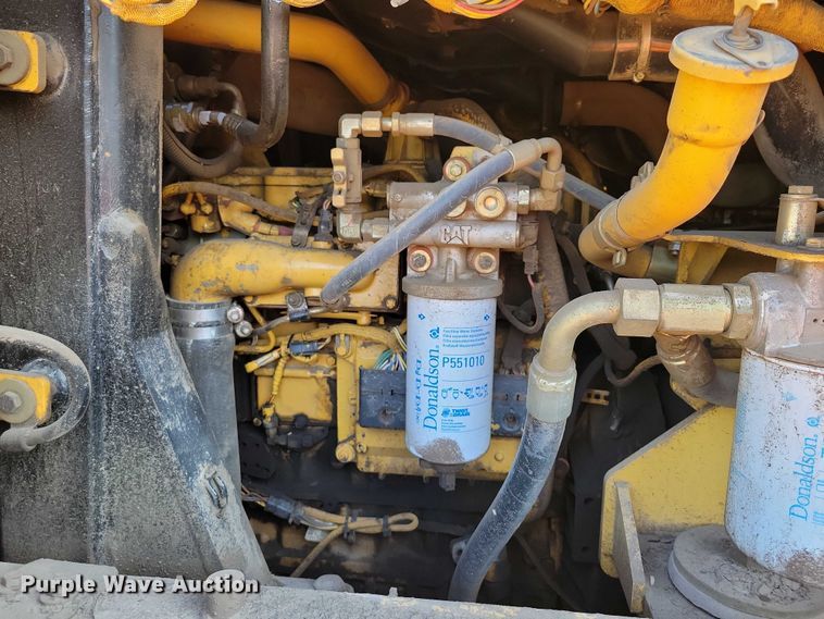 image for item EA2549 2005 Caterpillar 963C track loader