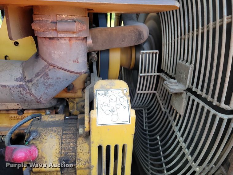 image for item EA2549 2005 Caterpillar 963C track loader