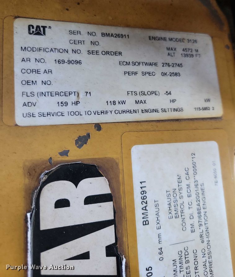 image for item EA2549 2005 Caterpillar 963C track loader