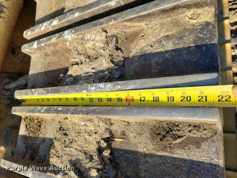 image for item EA2549 2005 Caterpillar 963C track loader