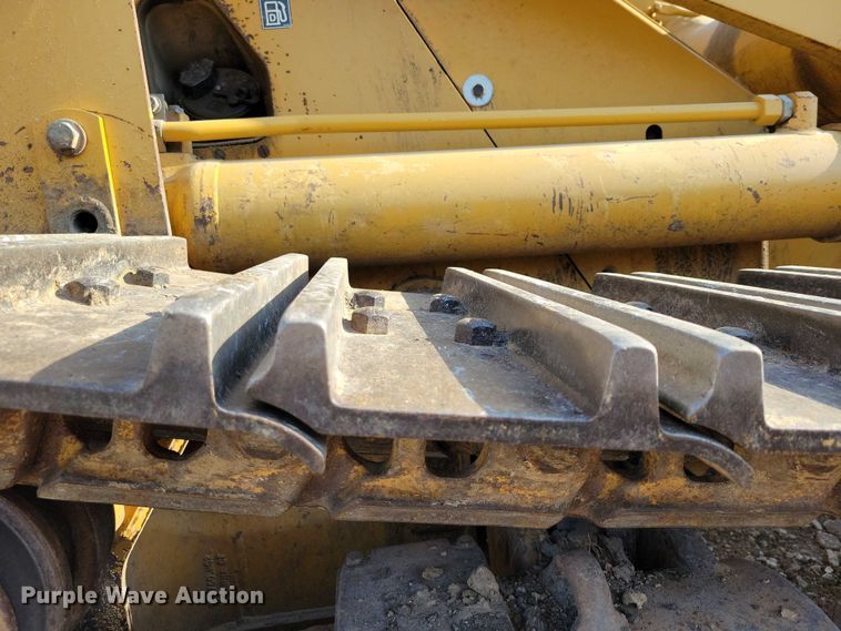 image for item EA2549 2005 Caterpillar 963C track loader
