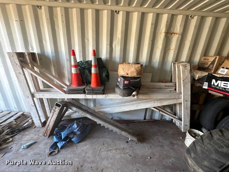 image for item EA7470 Shipping container