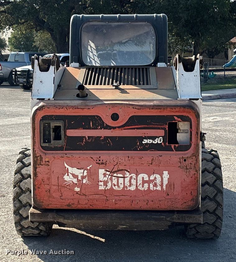 image for item EA7471 2012 Bobcat S630 skid steer loader