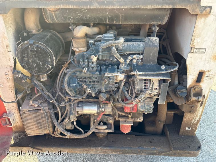 image for item EA7471 2012 Bobcat S630 skid steer loader