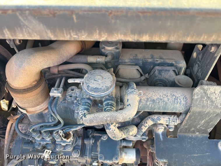 image for item EA7471 2012 Bobcat S630 skid steer loader